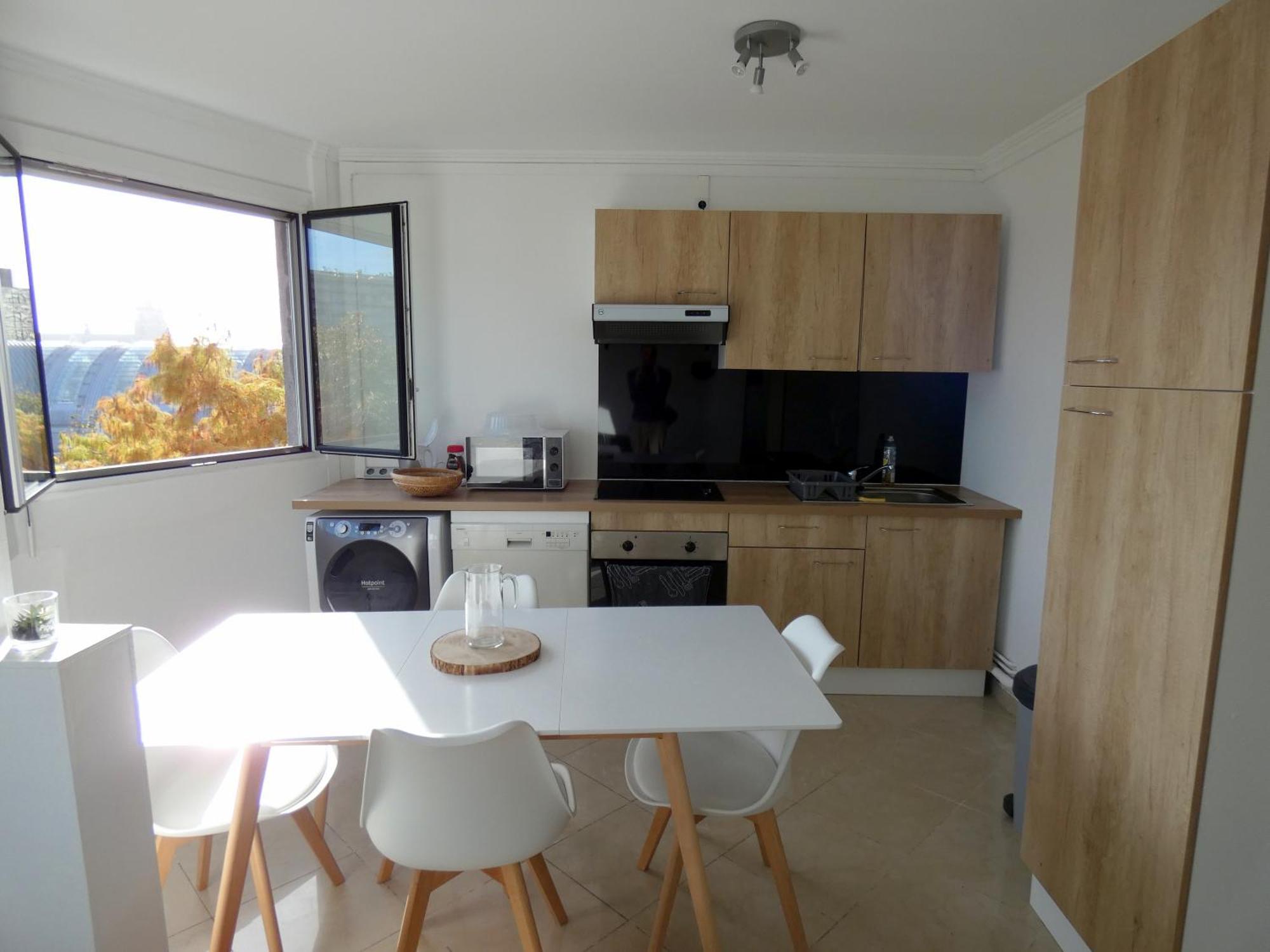 37M2 Lumineux Face Gare Sncf, Wifi Et Cafe Et The Offerts Apartment Orleans Ngoại thất bức ảnh